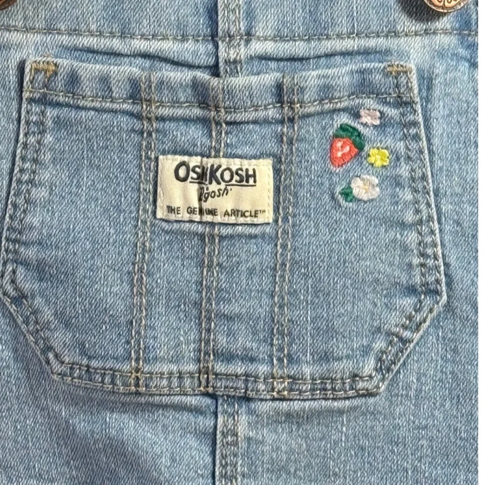 OshKosh B'gosh Girls 4T Light Wash Denim Overalls Strawberry Floral Embroidered